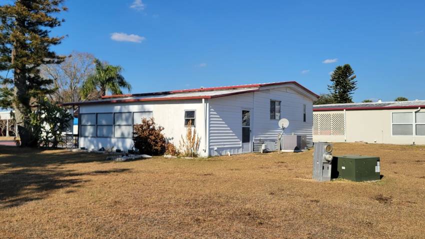 168 Juniper Drive West a Dundee, FL Mobile or Manufactured Home for Sale